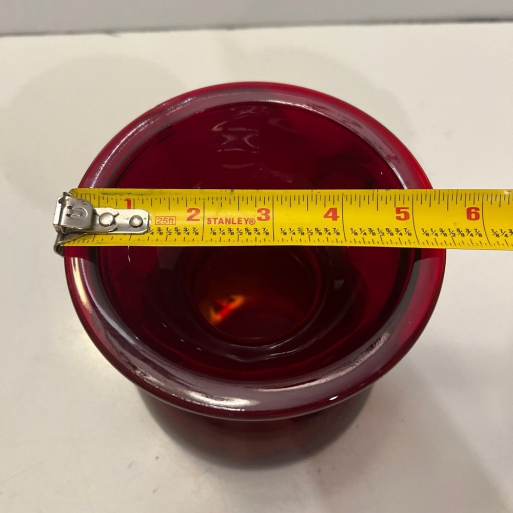 - Ruby Glass Spittoon vase - Picture 6 of 7